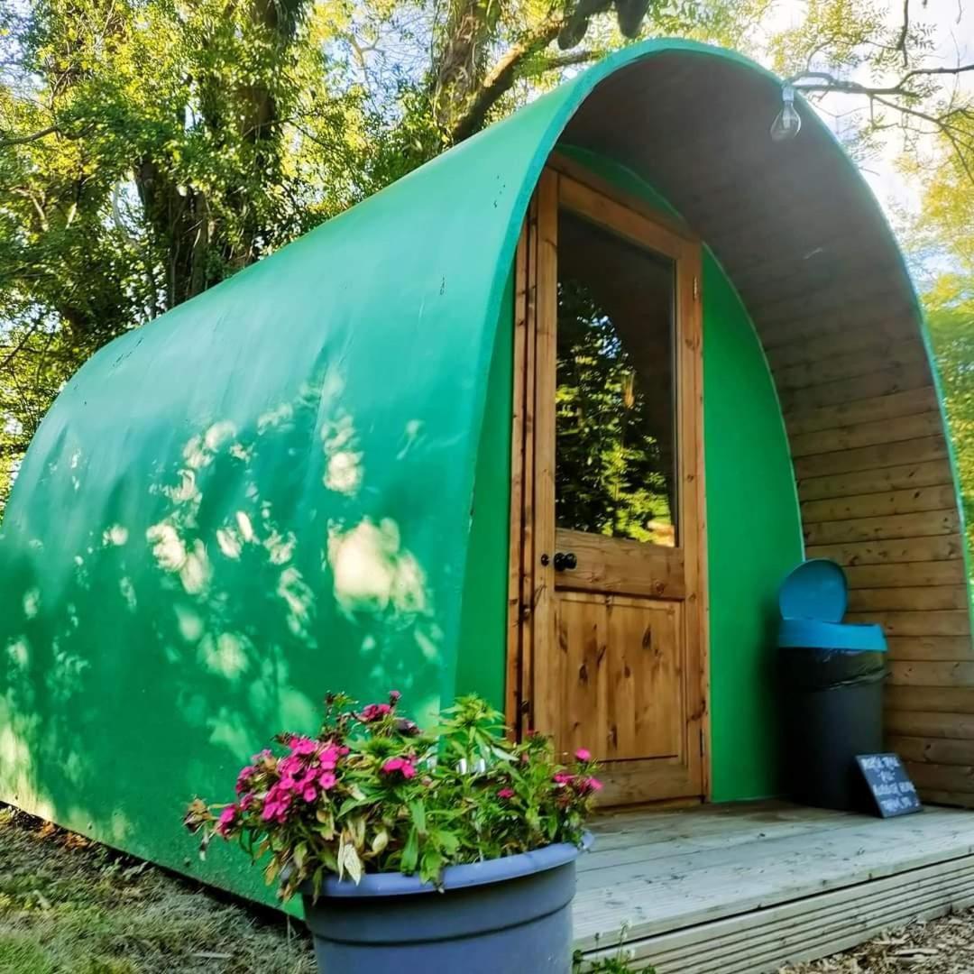 Battle Pods And Bells Glamping Hotel Exterior photo